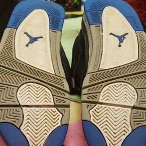 Used boys shoe( 6y )